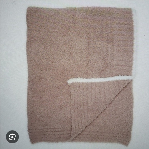 BAREFOOT DREAMS COZYCHIC Cozy Brown Blanket with White Trim 46”62” - Picture 1 of 7